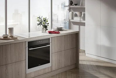 UNIVERSUM 60 WH